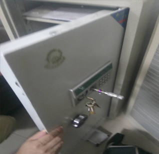顺德龙江迪堡保险柜开锁